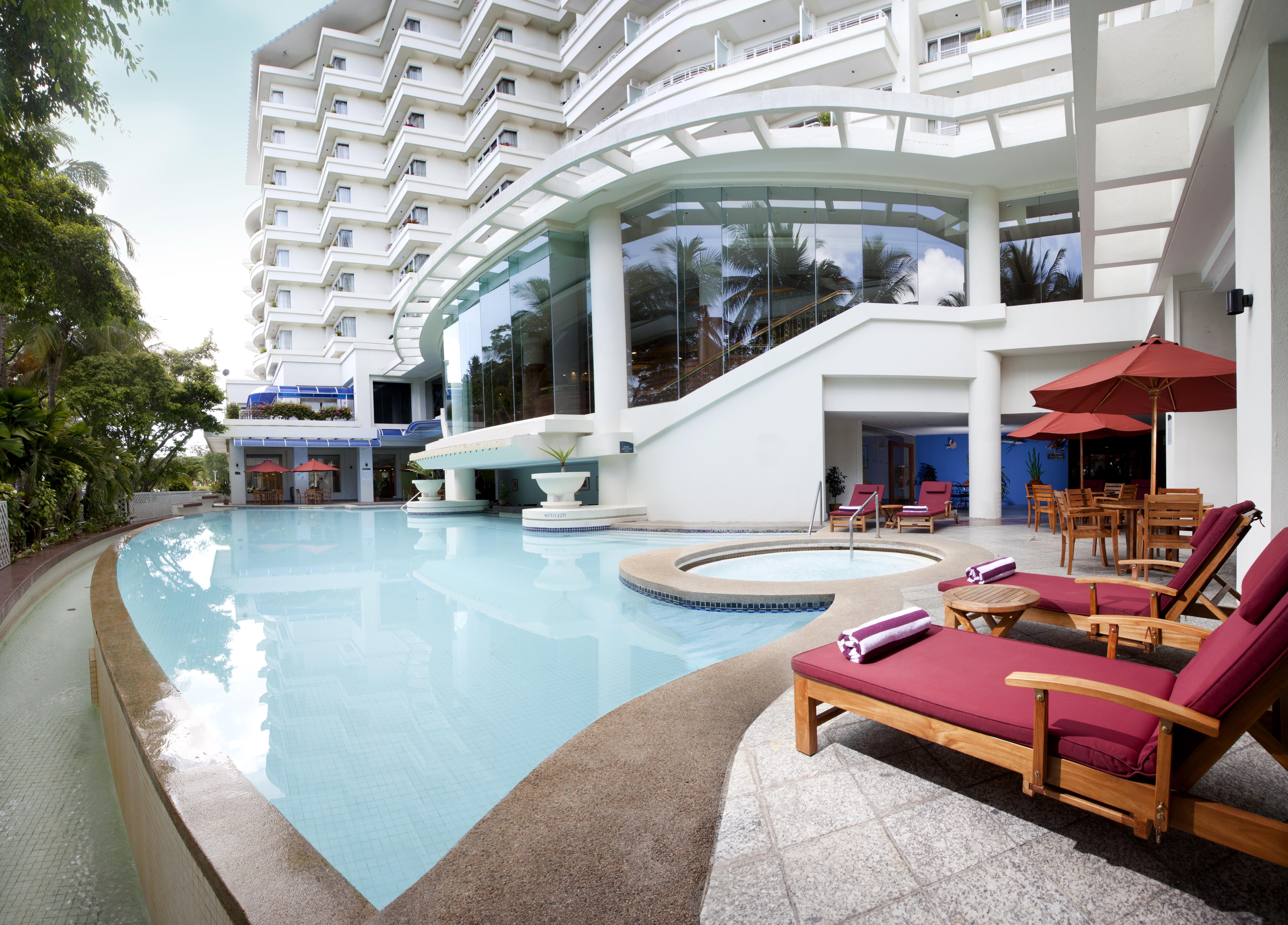 Dorsett Grand Labuan Hotel Екстериор снимка