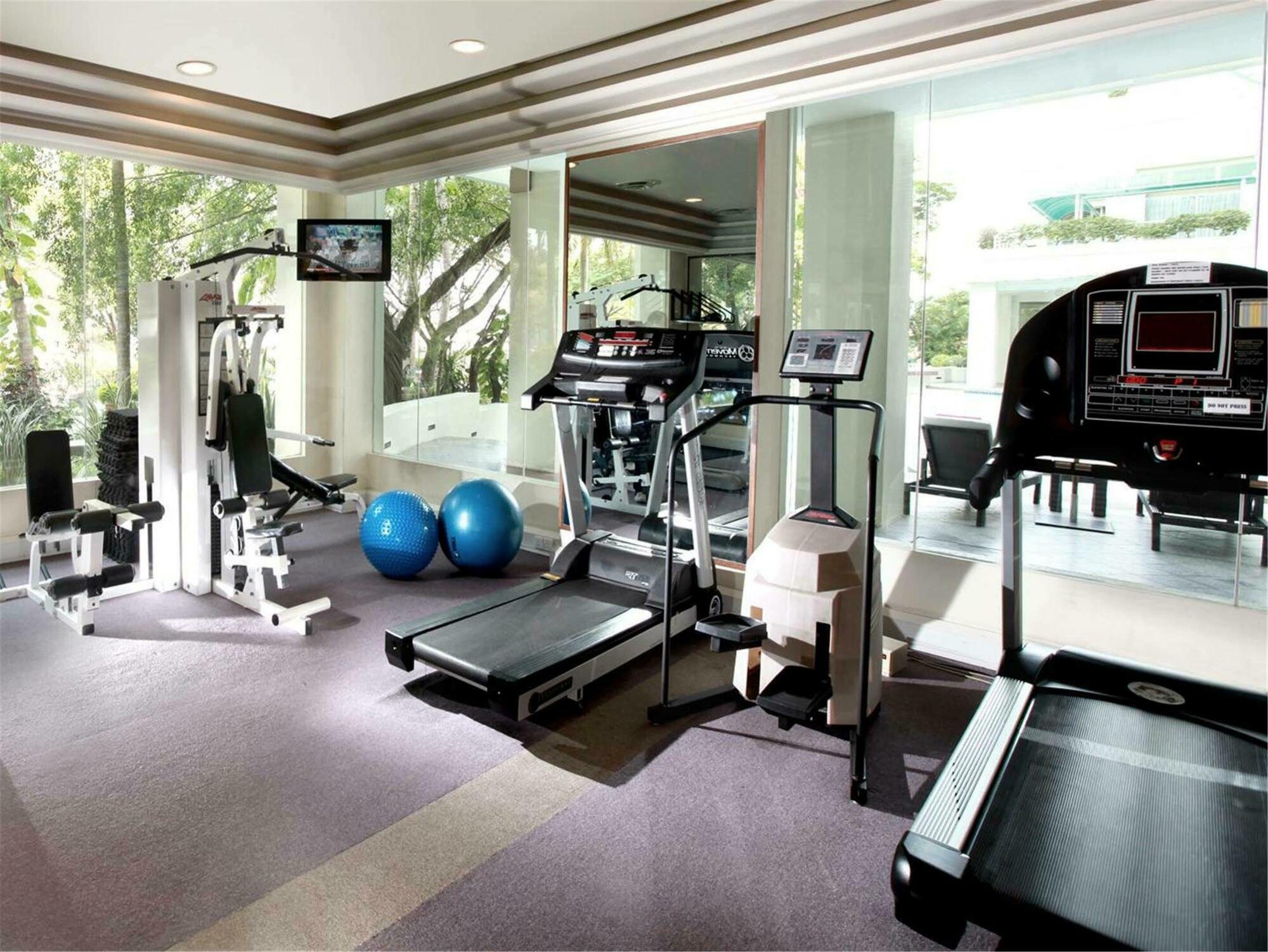 Dorsett Grand Labuan Hotel Екстериор снимка