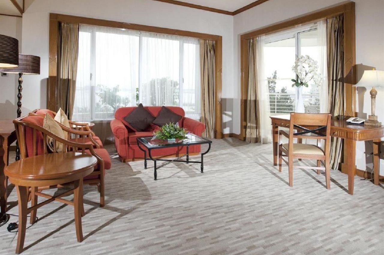 Dorsett Grand Labuan Hotel Екстериор снимка